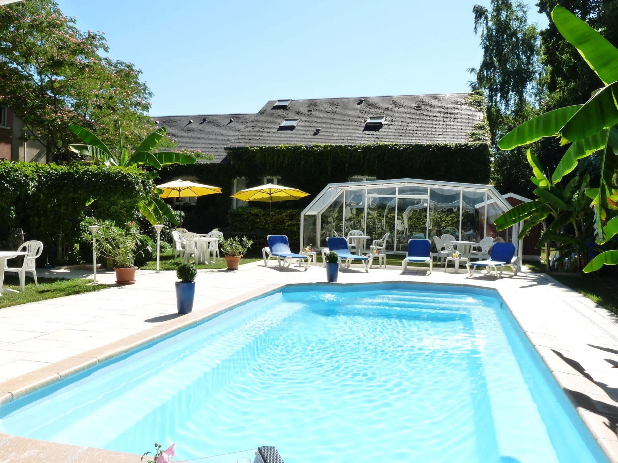 Hotel Ariane Joué-lés-Tours Exterior foto
